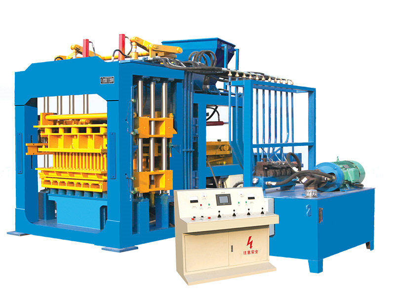 QT8-15C hollow block making machine