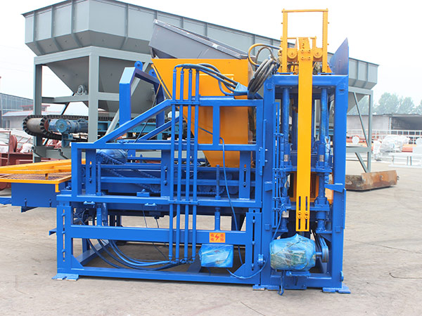 hollow brick manufacturing machine