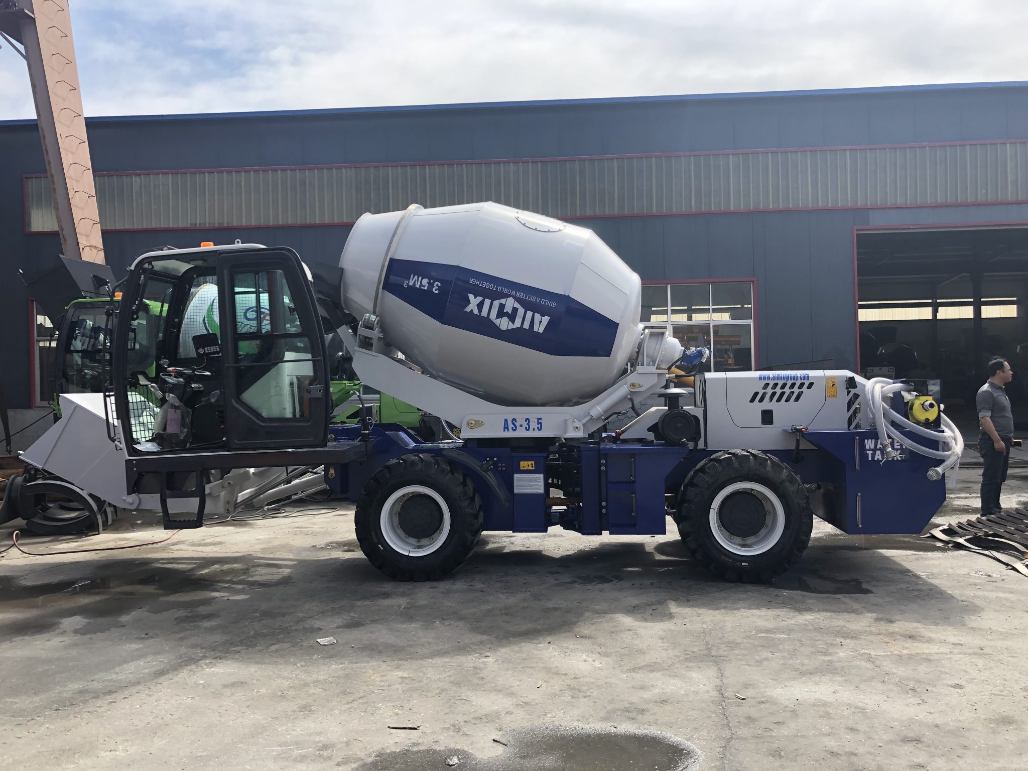 SelfLoading Concrete Mixers For Sale Good Technology Articles