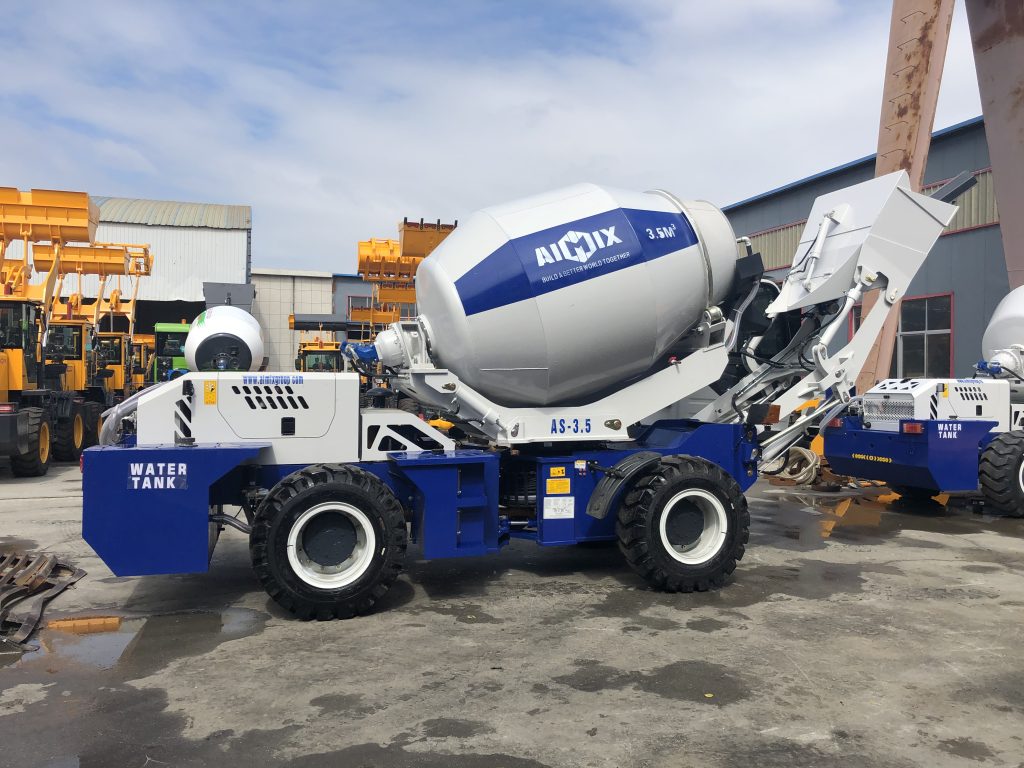 self loading mixer